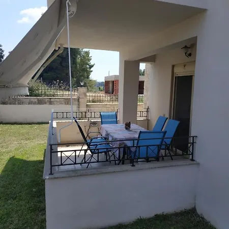 κέντρο- απόκεντρο * Kallithea (Chalkidiki)